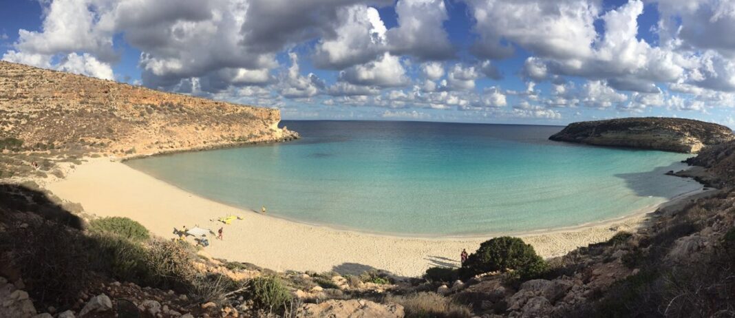 Spiaggia_e_isola_dei_conigli